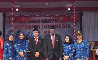Bawaslu Asmat Hadiri Upacara HUT 80 Tahun Kemerdekaan Republik Indonesia
