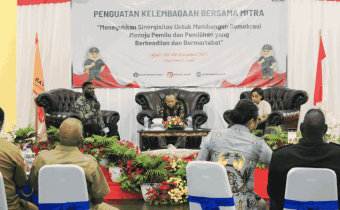 Bawaslu Asmat Gelar Kegiatan Peningkatan Kapasitas Kelembagaan untuk Perkuat Sinergitas dan Demokrasi Bermartabat